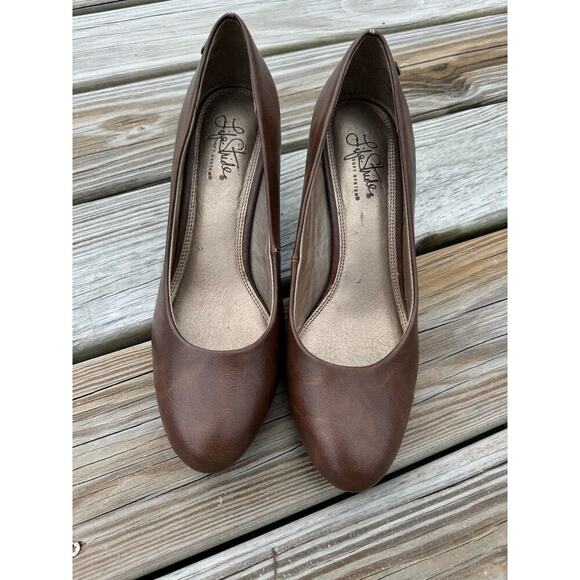 Tan/brown Life stride Shoes, women’s 9.5, Parigi - Picture 1 of 8